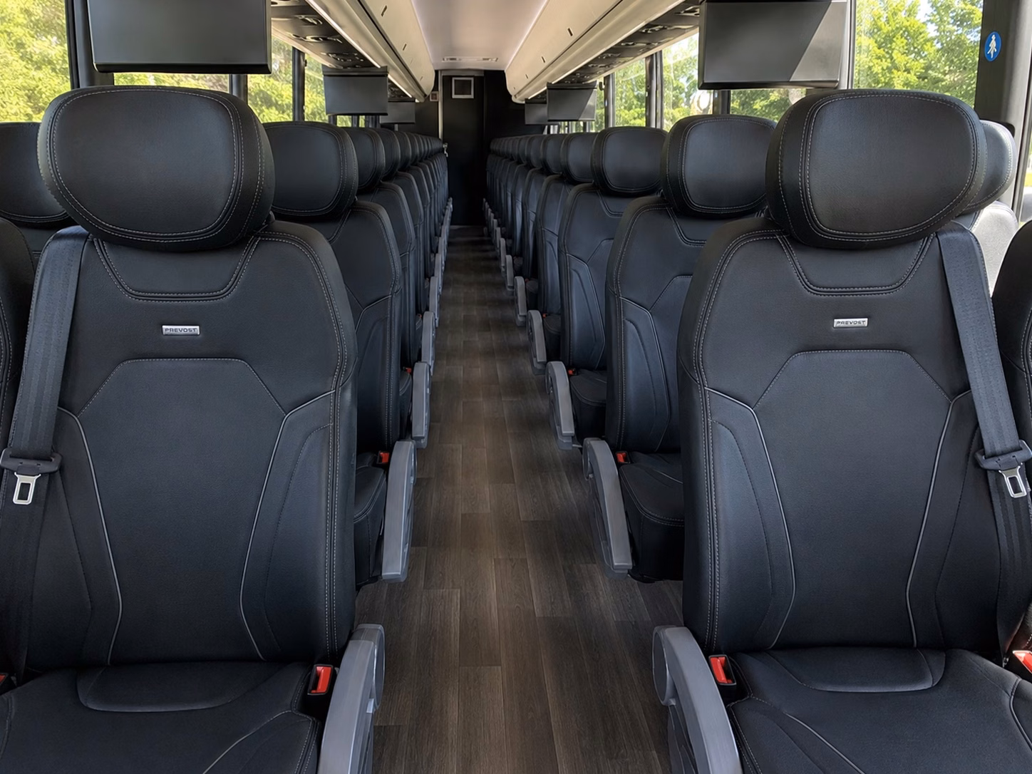 booking airport shuttles for wedding guests flying into fort lauderdale or miami