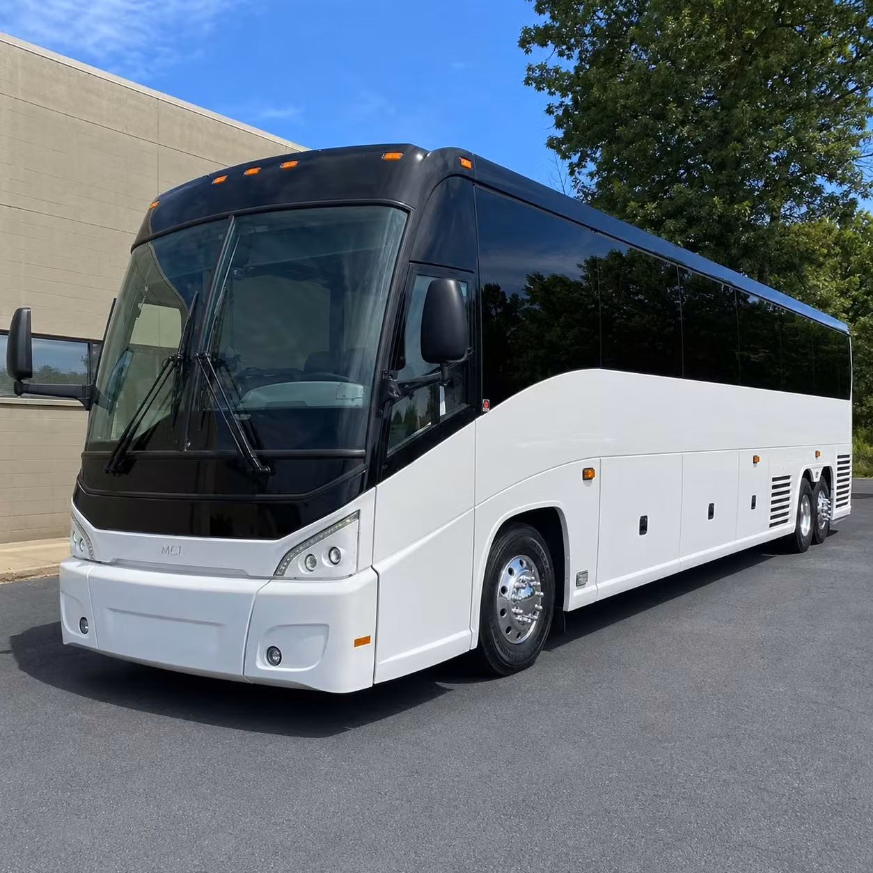 miramar groups love long distance bus rentals for florida theme park trips